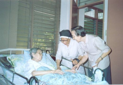 /Archivos/Fotos/28/filipinas/Casa Provincial-2.jpg